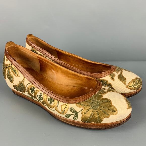 DRIES VAN NOTEN Size 7.5 Cream Gold Fabric Embroidered Leaves Wedge Flats - Picture 1 of 8